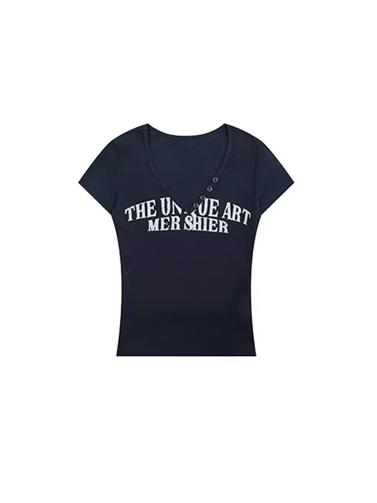 VネックプリントTシャツ