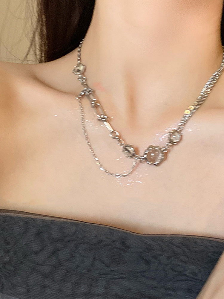 Clavicle Chain