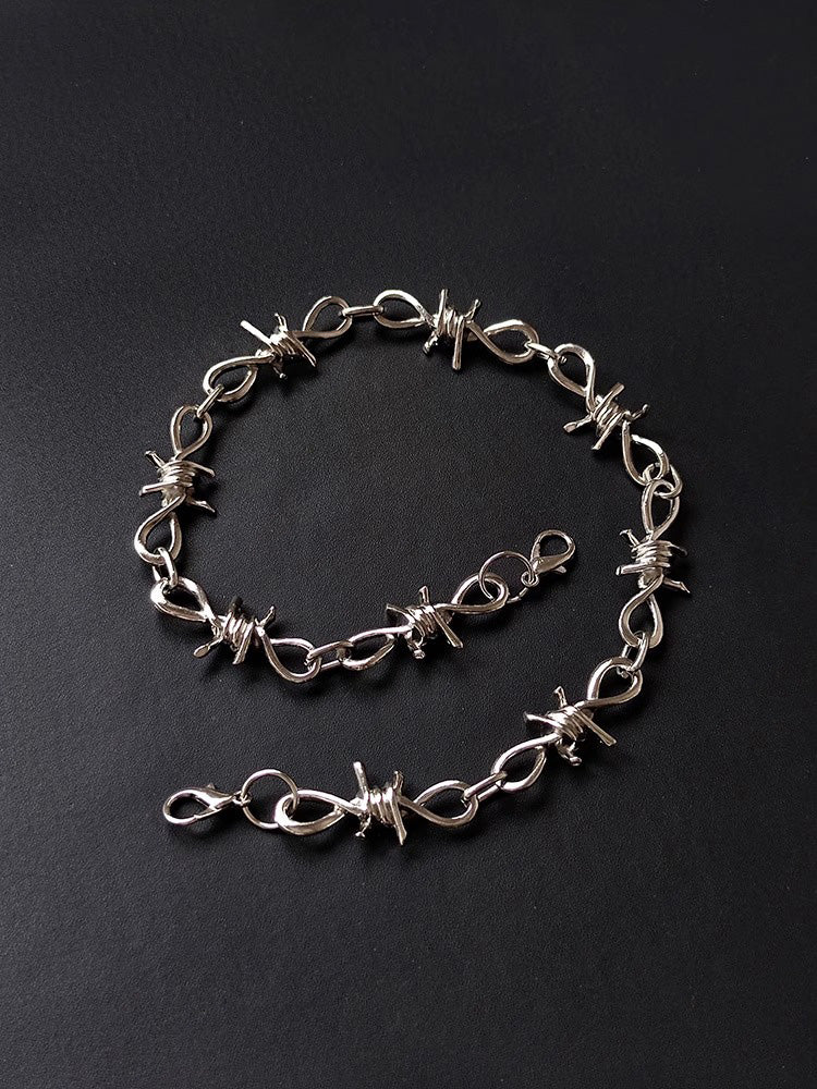 Grey beaded multi-layered choker