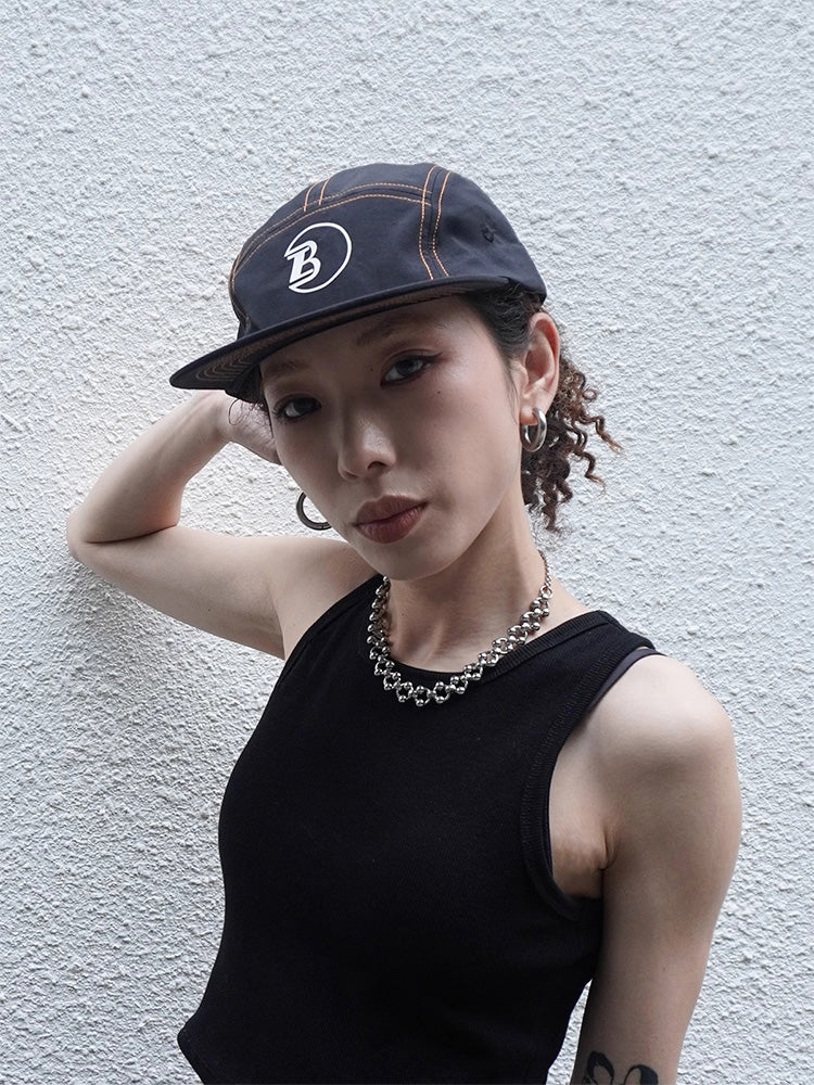 Versatile quick-drying flat cap