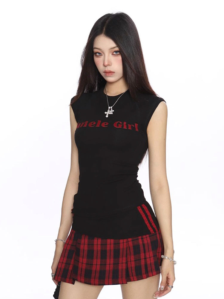 スリムフィットノースリーブTシャツ