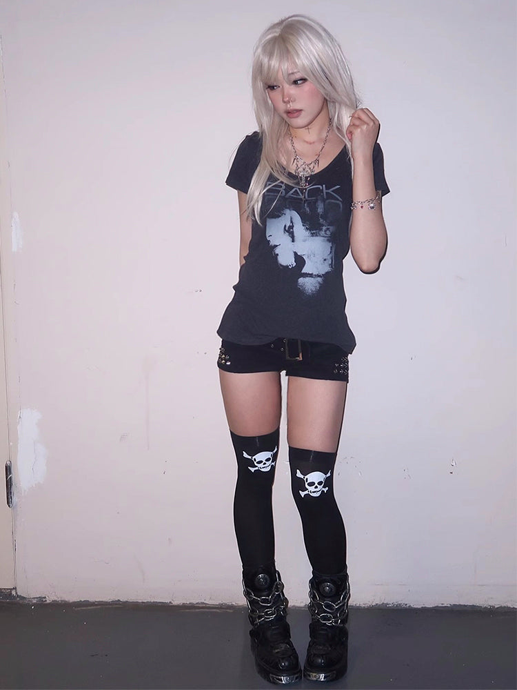 Y2KサブカルスリムTシャツ