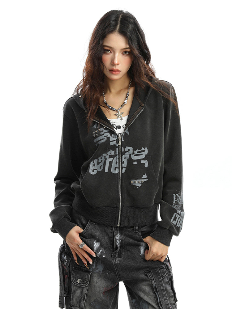 スタッズ&グラフィティショート丈フード付きスウェット