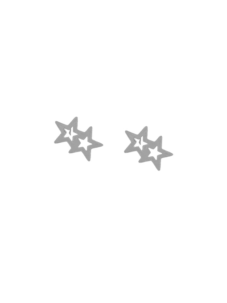 Star-shaped stud earrings
