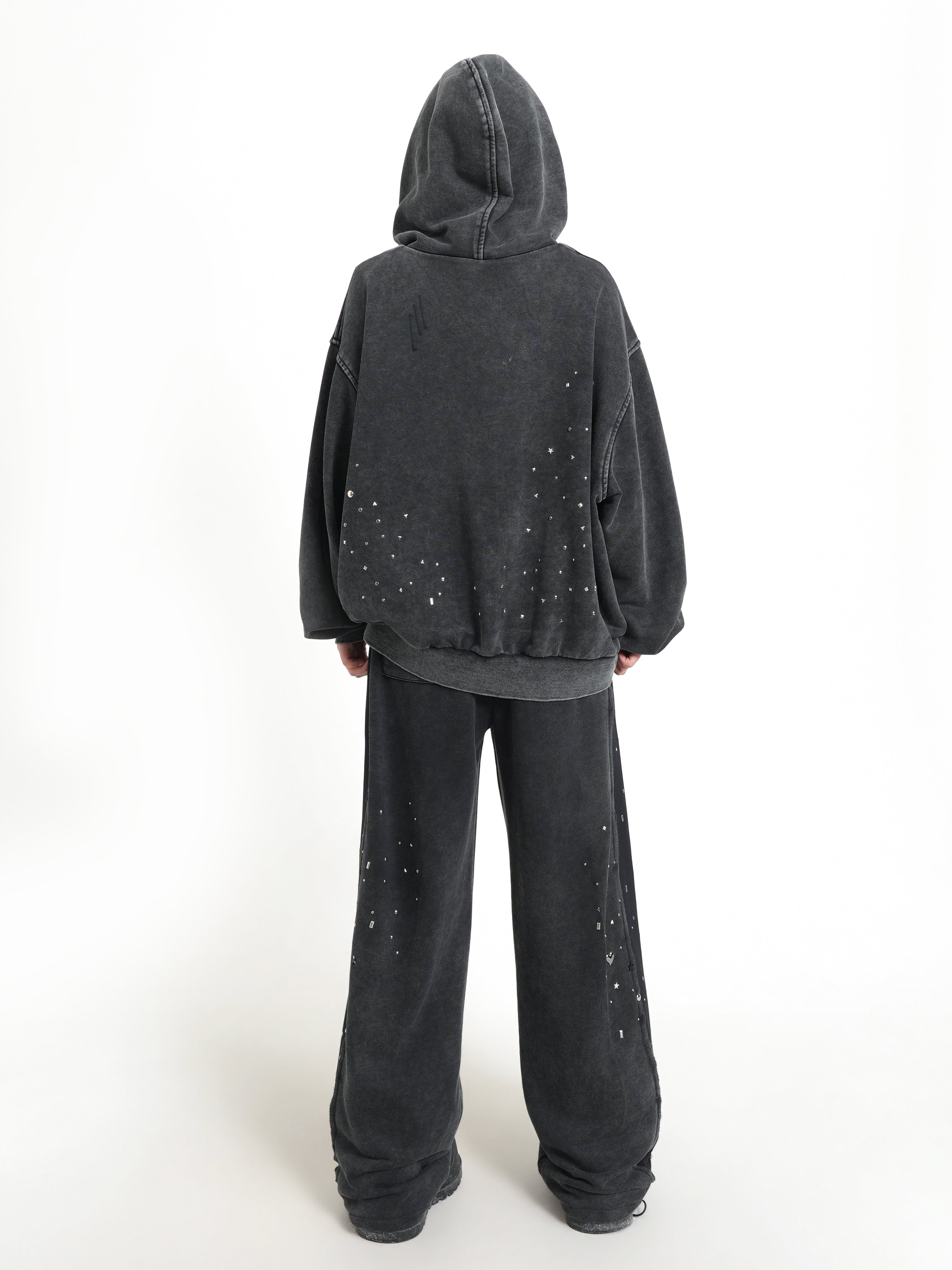 ウォッシュドブラック スパンコール ダメージ ジップフーディー