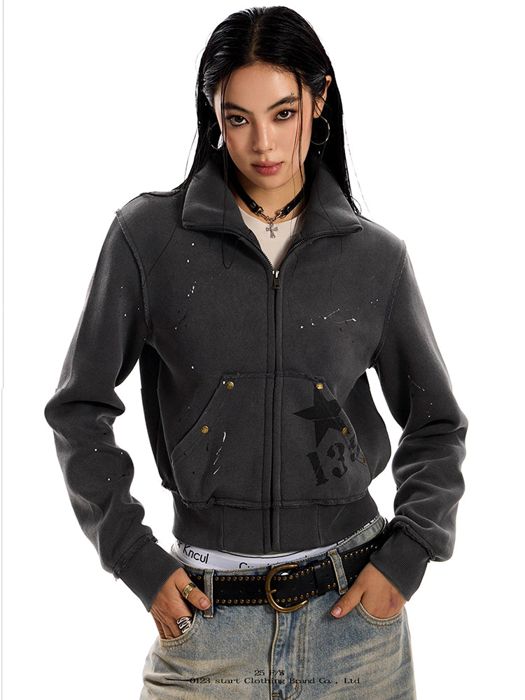 スタッズ付きショート丈パーカー